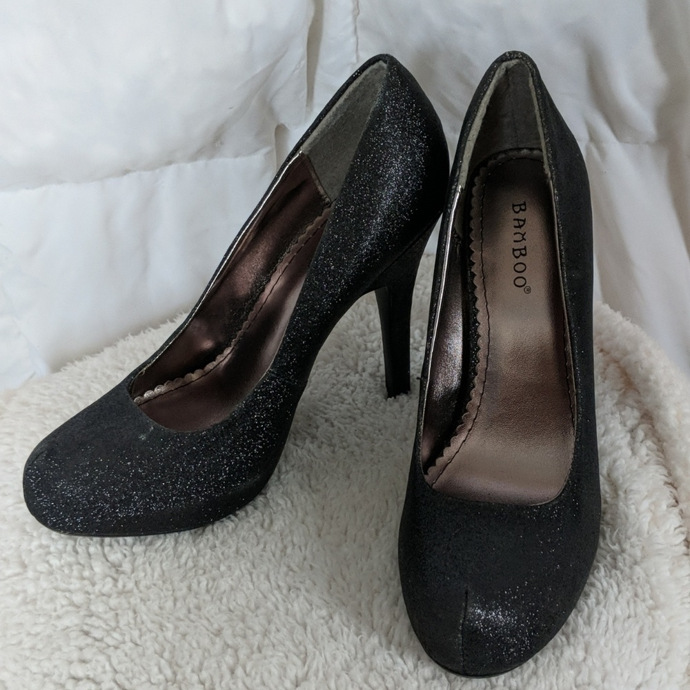 Black sparkling high heels